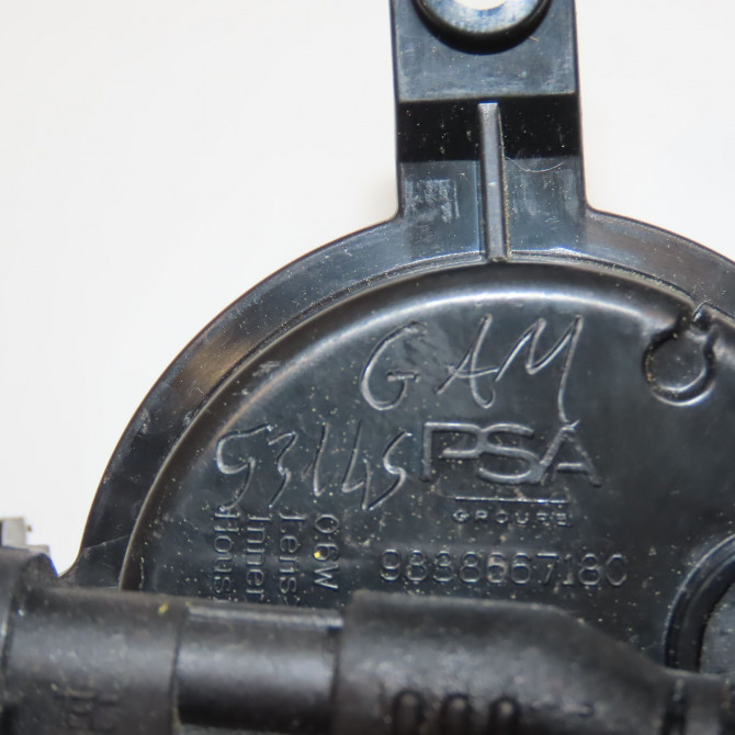 Feu arrière interieur gauche occasion CITROEN 4