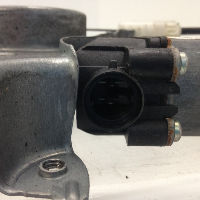 Mecanisme + moteur lève-glace avant droit occasion NISSAN ALMERA TINO Phase 2 04-2003->09-2006 2.2 DCI 112ch 80700BU010 2