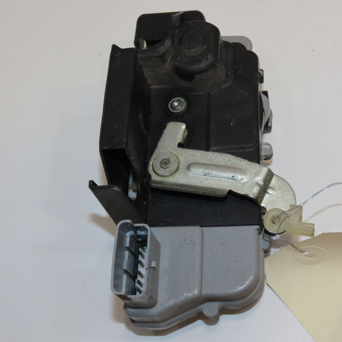 Serrure porte ard occasion CITROEN XSARA PICASSO Phase 2 02-2004->12-2010 1.6 HDI 92 ch 913894 2