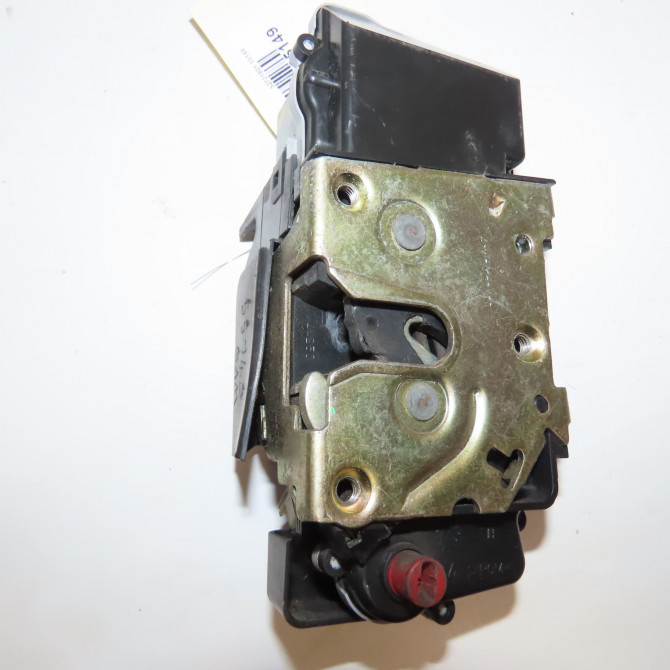 Serrure porte ard occasion CITROEN XSARA PICASSO Phase 2 02-2004->12-2010 1.6i 16v 913894 1