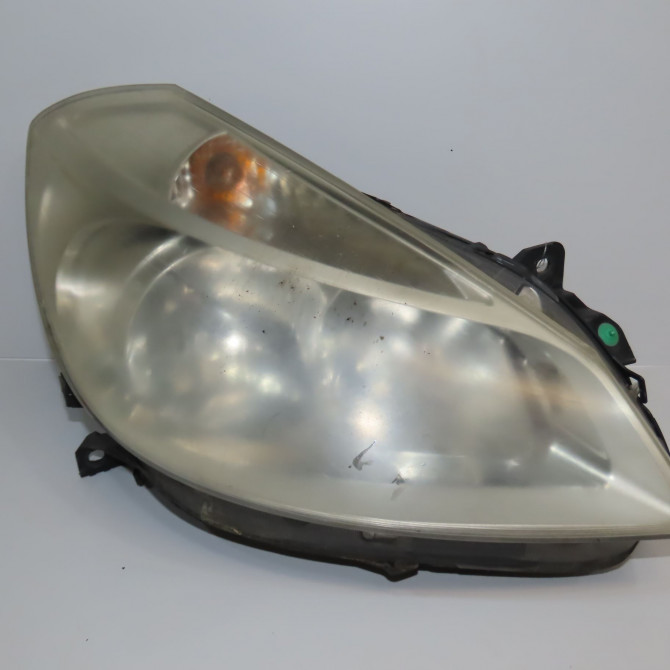 Phare droit occasion RENAULT CLIO III Phase 1 09-2005->03-2009 1.5 DCI 85ch 260100203R 1