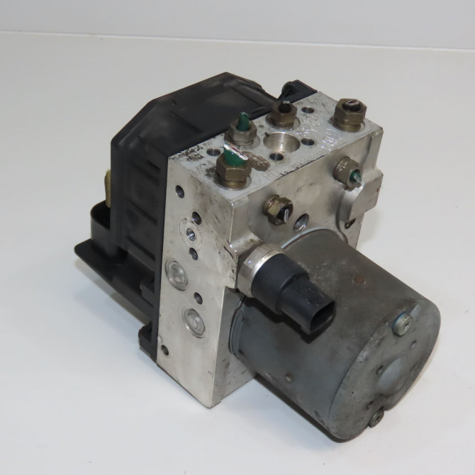 Unité hydraulique ABS occasion RENAULT SCENIC I Phase 2 08-1999->06-2003 1.9 DCI 100ch 7701050006 1