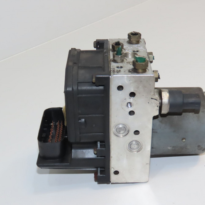 Unité hydraulique ABS occasion RENAULT SCENIC I Phase 2 08-1999->06-2003 1.9 DCI 100ch 7701050006 3