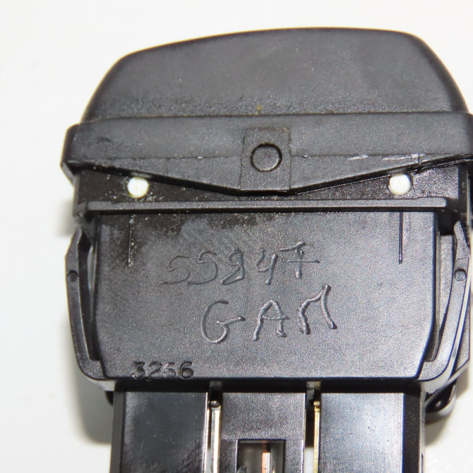 Commande lève-glace porte avant gauche occasion CITROEN XSARA PICASSO Phase 1 12-1999->02-2004 2.0 HDi 90ch 655407 4