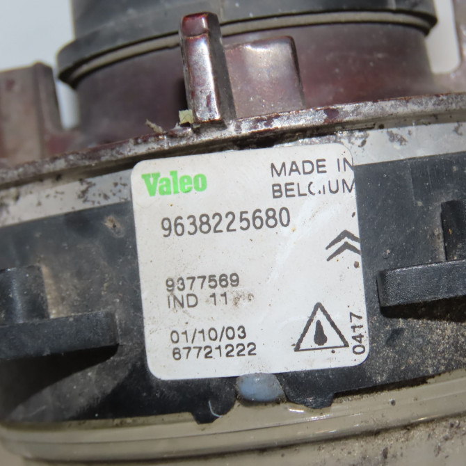 Phare antibrouillard avant gauche occasion CITROEN XSARA PICASSO Phase 1 12-1999->02-2004 2.0 HDi 90ch 6204AA 4