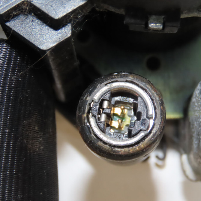 Ceinture avant gauche occasion RENAULT SCENIC III Phase 1 04-2009->11-2011 1.9 DCI 130ch 868850012R 5