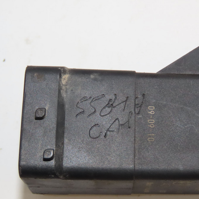 Boitier de préchauffage occasion RENAULT SCENIC III Phase 1 04-2009->11-2011 1.9 DCI 130ch 110673774R 5