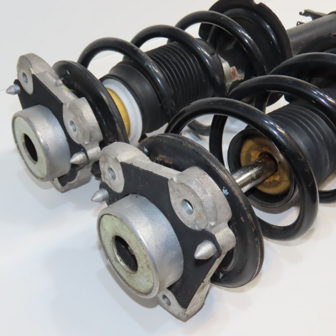 Amortisseur avant droit occasion CITROEN JUMPER III Phase 1 06-2006->... 2.2 HDi 130ch 5208L2 3