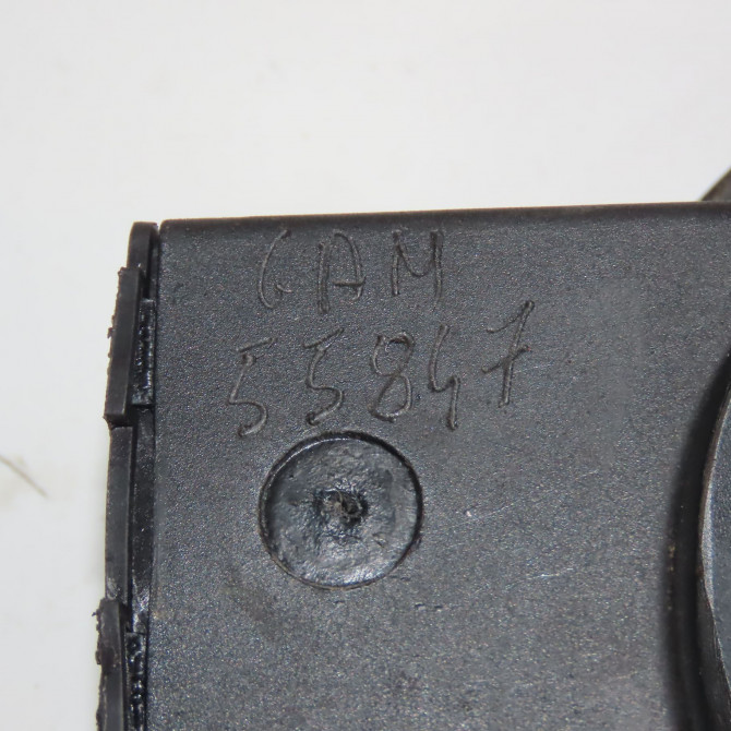 Volet de trappe carburant occasion CITROEN XSARA PICASSO Phase 1 12-1999->02-2004 2.0 HDi 90ch 151780 4