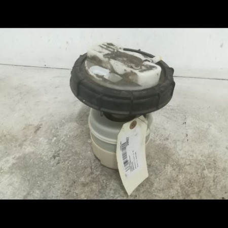Pompe à carburant immergée occasion RENAULT CLIO II Phase 2 06-2001->07-2006 1.4i 16v 8200683207