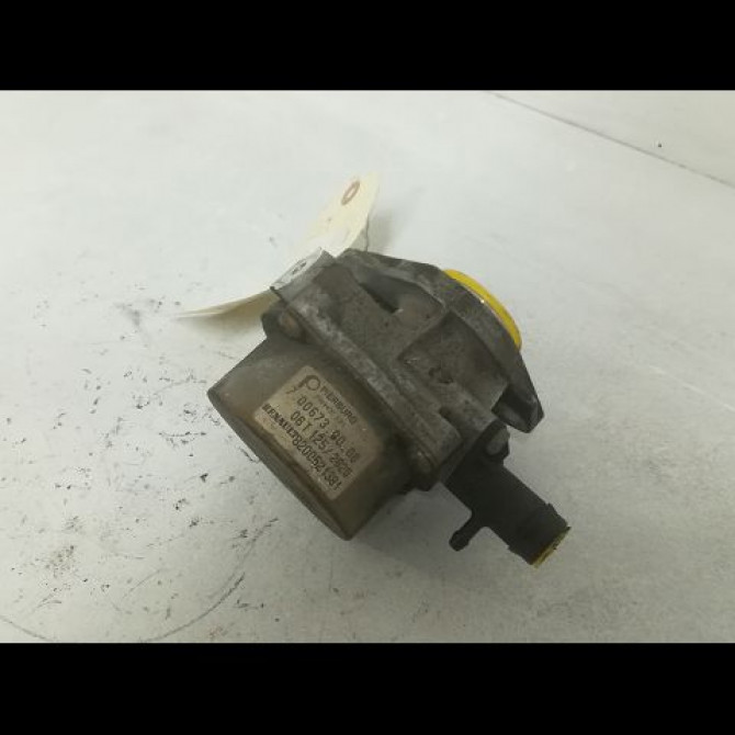 Pompe a vide occasion RENAULT MEGANE II Phase 2 01-2006->06-2009 1.5 DCI 85ch 146505272R 1