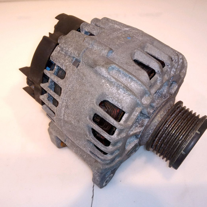 Alternateur occasion RENAULT CAPTUR Phase 1 02-2013->... 1.5 DCI 90ch 231008918R 1
