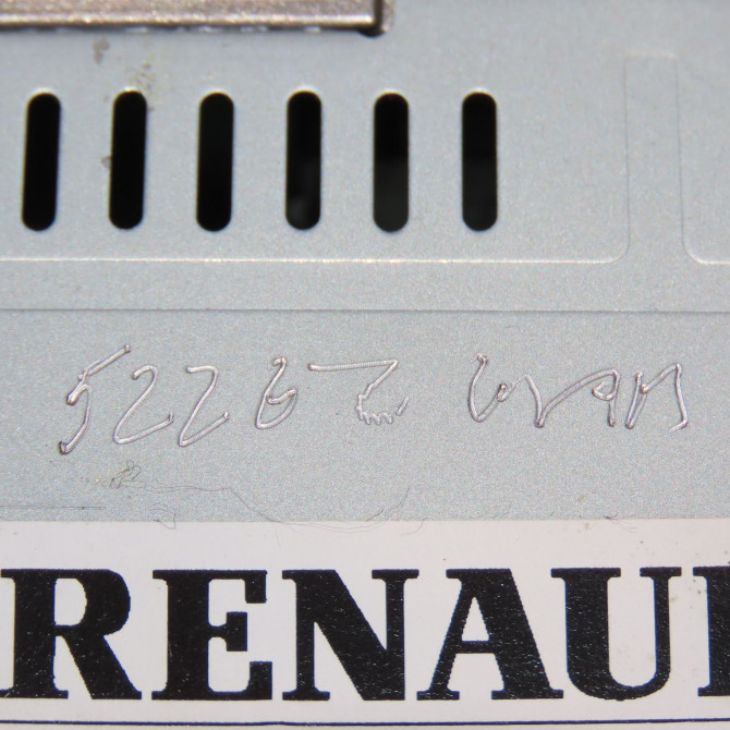 Autoradio occasion RENAULT CLIO IV Phase 2 08-2016->... 1.5 DCI 75ch 281156547R 4