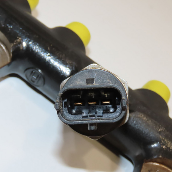 Rampe injection occasion DACIA LODGY Phase 1 01-2012->... 1.5 DCI 90ch 175215346R 3