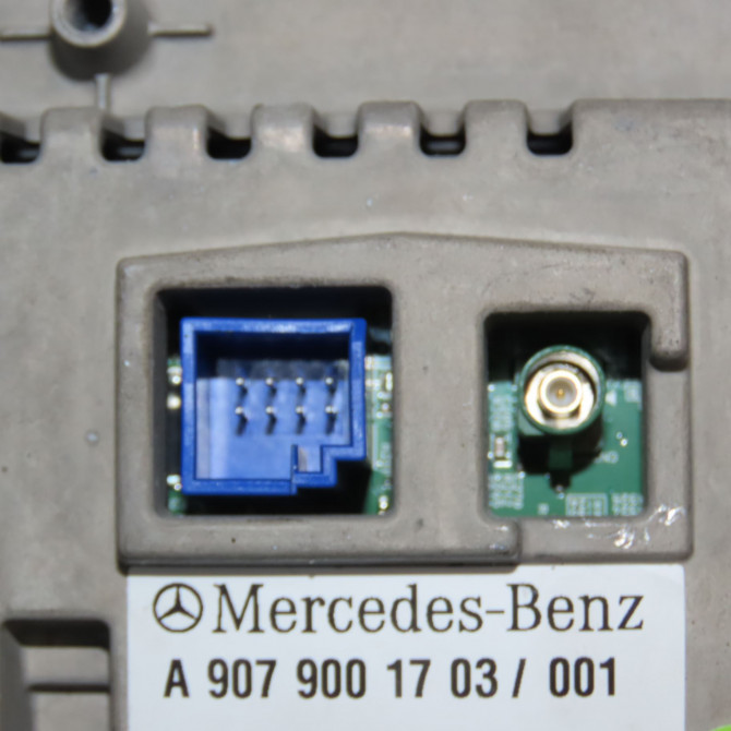 Autoradio occasion MERCEDES 4209003305 3