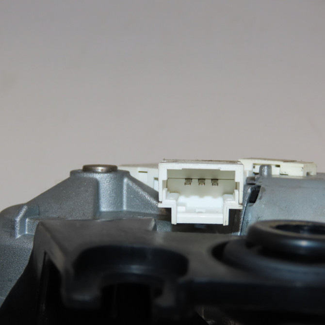 Moteur essuie-glace arrière occasion PEUGEOT 206 + Phase 1 03-2009->05-2013 1.4i 75ch 6405H8 3