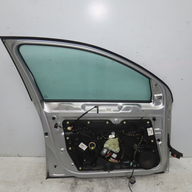 Porte avant gauche occasion VOLKSWAGEN GOLF VI Phase 1 10-2008->04-2013 2.0 TDI 140ch 5K4831055H 2