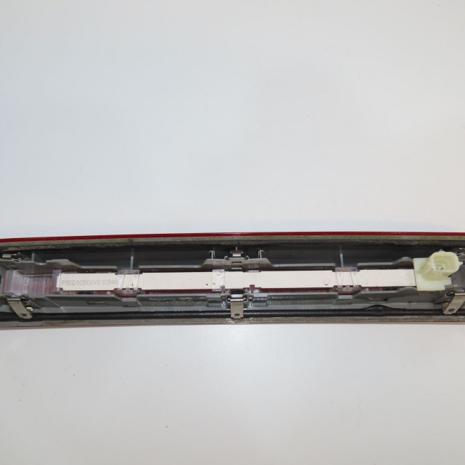 Feux stop supplementaire occasion RENAULT SCENIC III Phase 1 04-2009->11-2011 1.9 DCI 130ch 265900026R 2