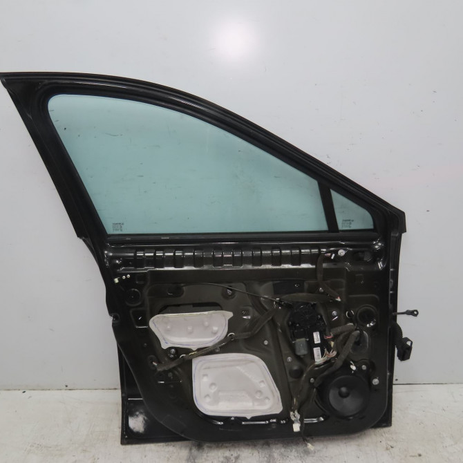 Porte avant gauche occasion RENAULT SCENIC III Phase 1 04-2009->11-2011 1.9 DCI 130ch 801014883R 2