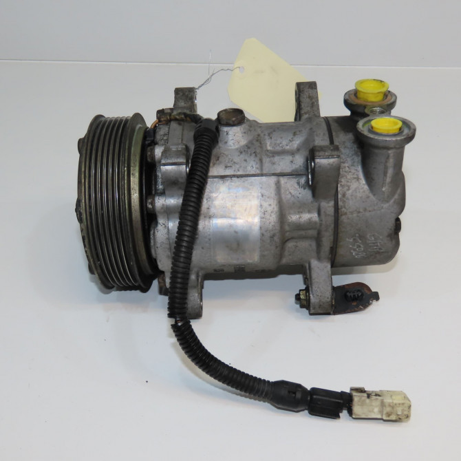Compresseur air conditionne occasion PEUGEOT 206 Phase 1 09-1998->03-2009 1.4i 6453CN 4
