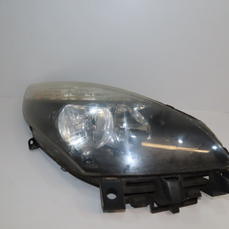 Phare droit occasion RENAULT SCENIC III Phase 1 04-2009->11-2011 1.9 DCI 130ch 260108250R