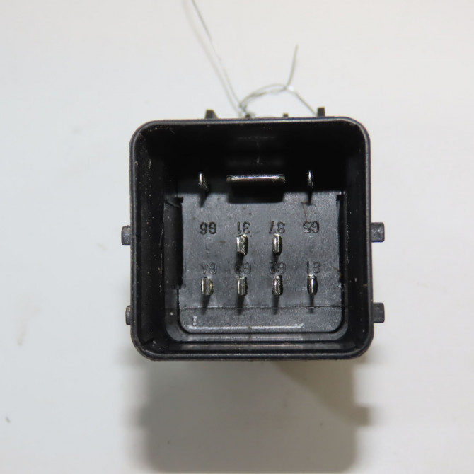 Boitier de préchauffage occasion RENAULT SCENIC III Phase 1 04-2009->11-2011 1.9 DCI 130ch 110673774R 4