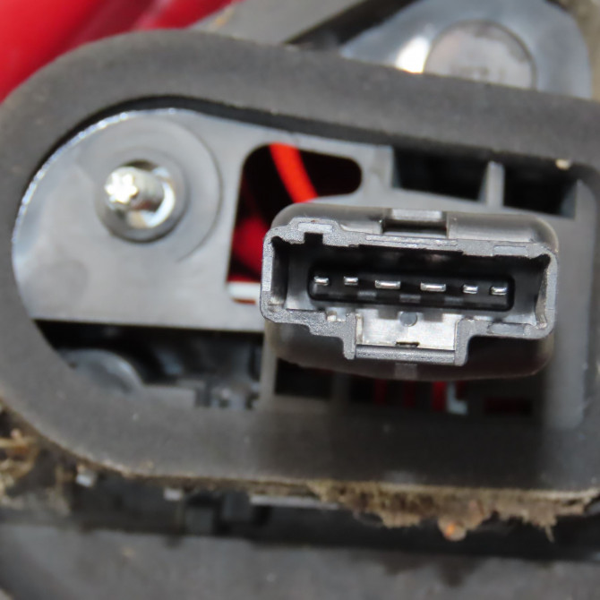 Feu arrière droit occasion PEUGEOT 207 Phase 1 04-2006->06-2013 1.4i 16v 90ch 6351CT 3