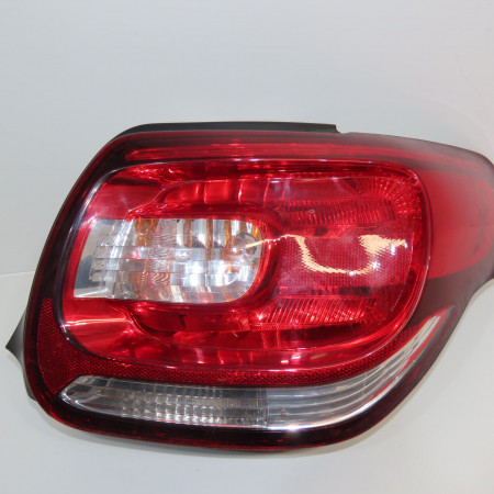 Feu arrière droit occasion CITROEN DS3 Phase 1 11-2009->03-2014 1.4 VTi 16v 95ch 9676973380