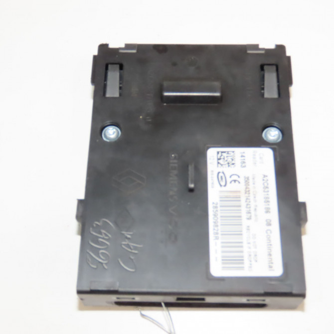 Lecteur de carte occasion RENAULT MEGANE III Phase 3 10-2013->... 285909828R 2