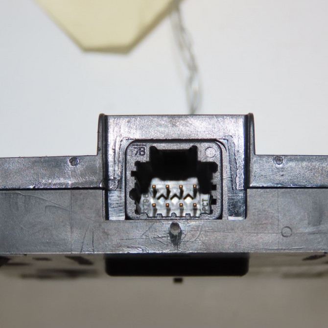 Lecteur de carte occasion RENAULT MEGANE III Phase 3 10-2013->... 285909828R 3