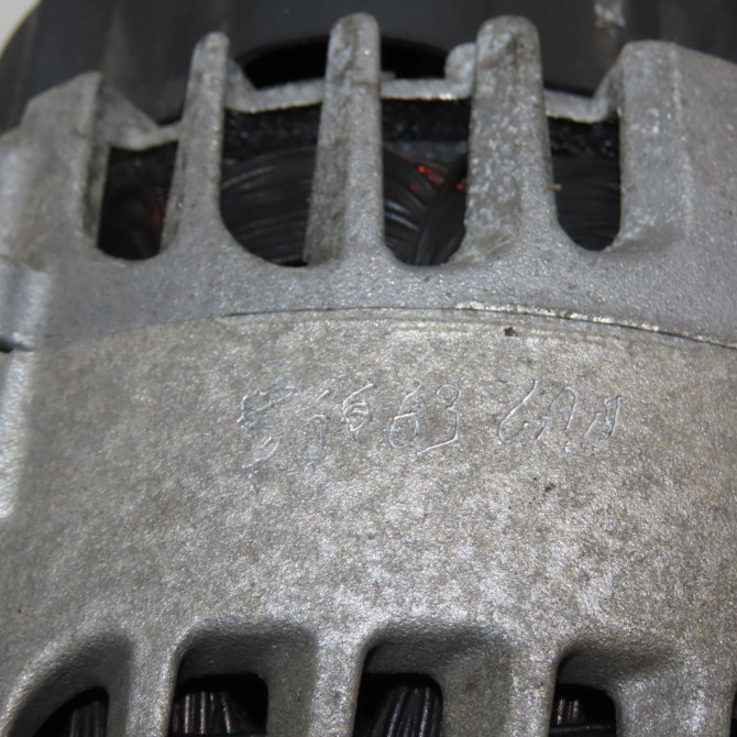 Alternateur occasion RENAULT MEGANE III Phase 3 10-2013->... 8200854119 8