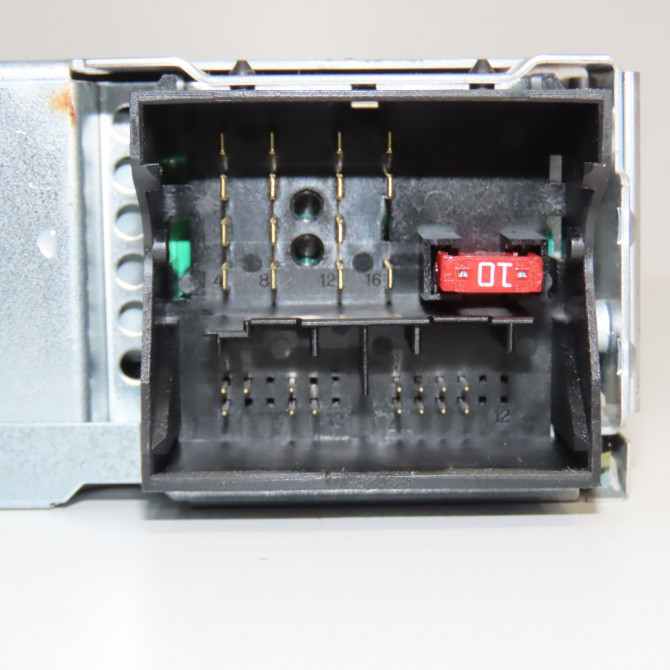 Autoradio occasion PEUGEOT 207 Phase 1 04-2006->06-2013 1.4i 16v 90ch 16106920XT 3