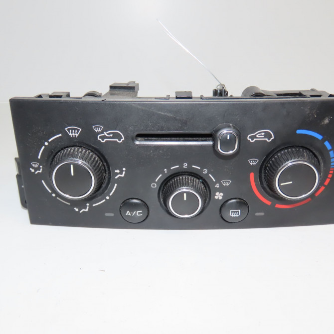 Commande de chauffage occasion PEUGEOT 207 Phase 1 04-2006->06-2013 1.4i 16v 90ch 6452Q6 1