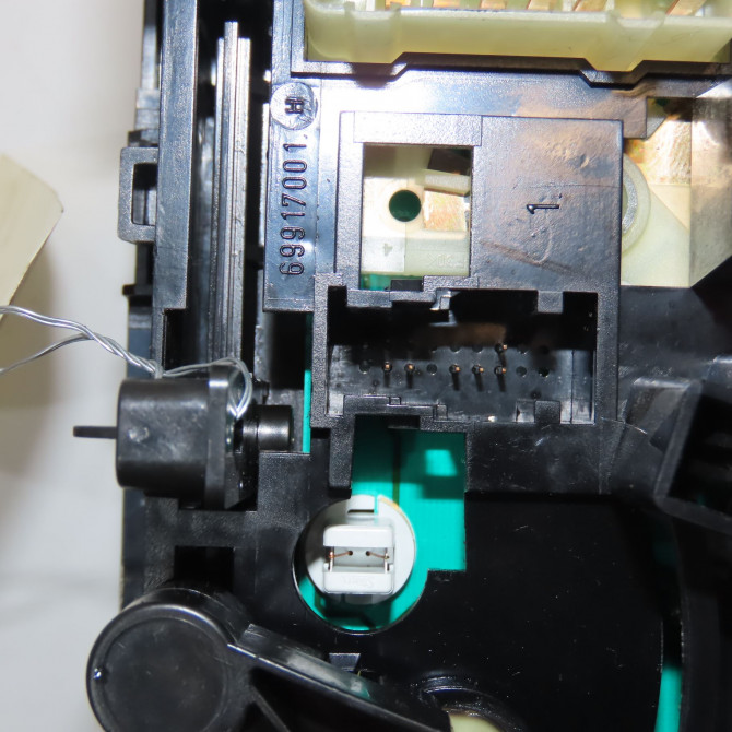 Commande de chauffage occasion PEUGEOT 207 Phase 1 04-2006->06-2013 1.4i 16v 90ch 6452Q6 4