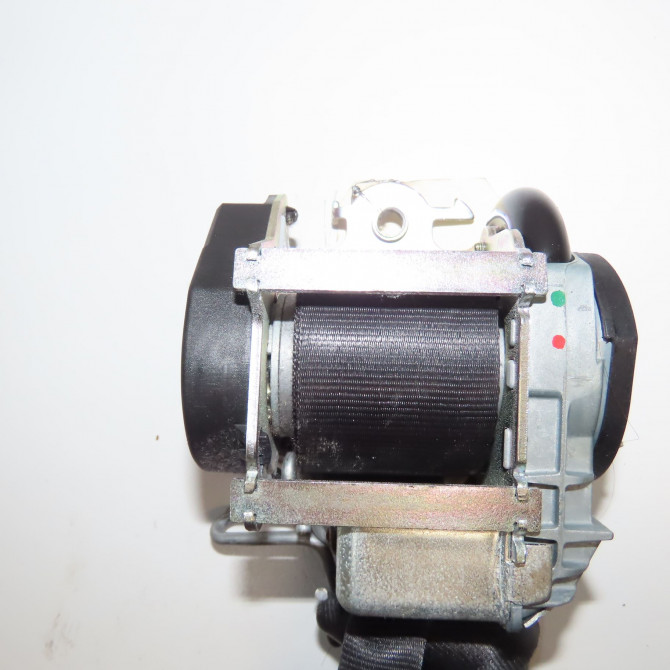Ceinture avant gauche occasion PEUGEOT 207 Phase 1 04-2006->06-2013 1.4i 16v 90ch 8975CE 2