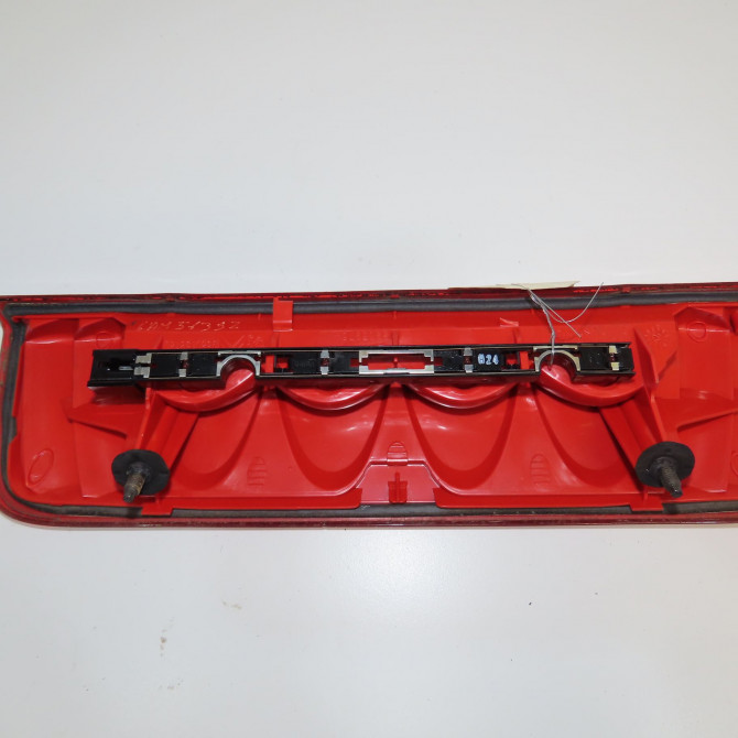 Feux stop supplementaire occasion PEUGEOT 207 Phase 1 04-2006->06-2013 1.4i 16v 90ch 6350CK 2