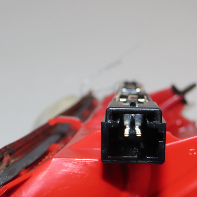 Feux stop supplementaire occasion PEUGEOT 207 Phase 1 04-2006->06-2013 1.4i 16v 90ch 6350CK 3