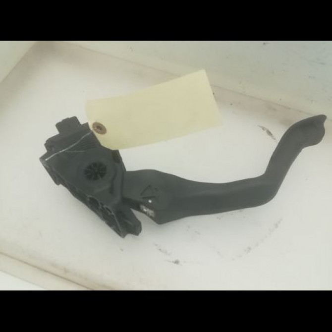 Potentiometre accelerateur occasion PEUGEOT 308 I Phase 1 09-2007->03-2011 1.6 HDI 16v 110ch 2