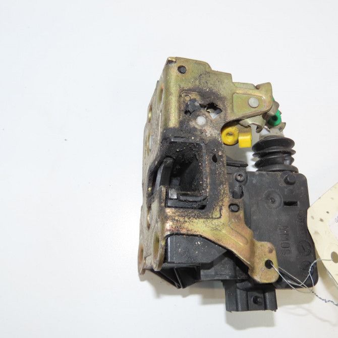 Serrure porte avg occasion RENAULT KANGOO I Phase 1 09-1997->06-2003 1.9 D 65ch 7701046799 1