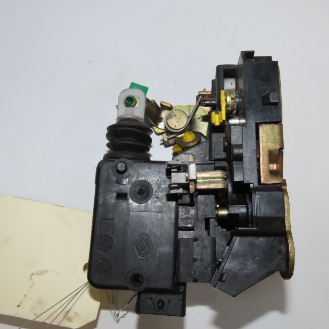 Serrure porte avg occasion RENAULT KANGOO I Phase 1 09-1997->06-2003 1.9 D 65ch 7701046799 2