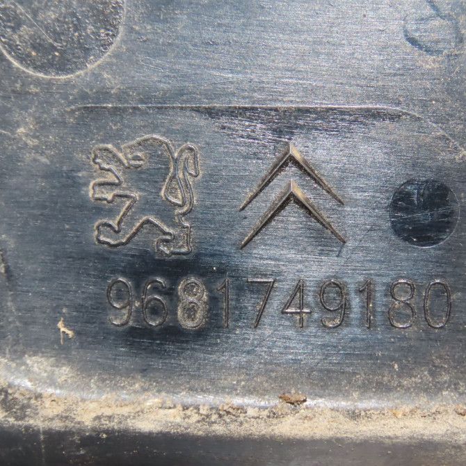 Feu arrière droit occasion CITROEN C3 PICASSO Phase 1 02-2009->08-2012 1.6 HDi 90ch 6351GL 4