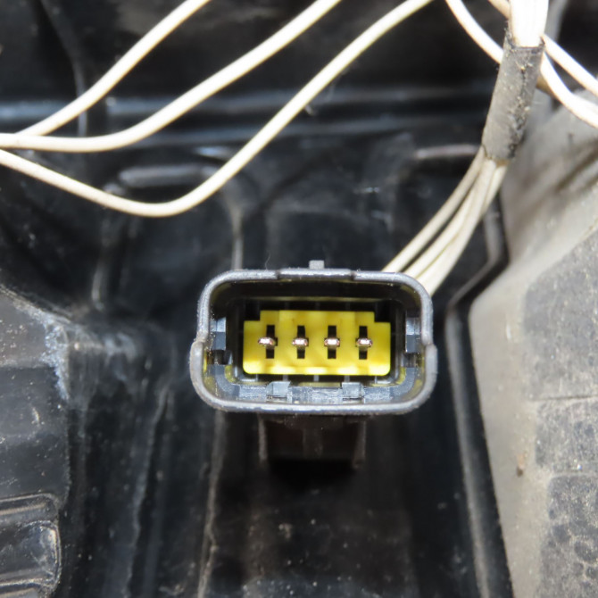 Feu arrière droit occasion CITROEN C3 PICASSO Phase 1 02-2009->08-2012 1.6 HDi 90ch 6351GL 3