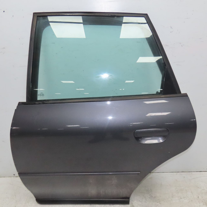 Porte arrière gauche occasion AUDI A3 I Phase 1 09-1996->10-2000 1.6i 8L4833051D 1