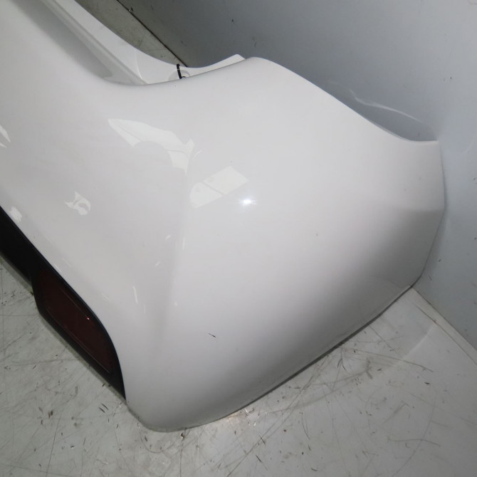 Pare-choc arrière occasion TOYOTA YARIS III Phase 2 06-2014->... 1.5 100ch 521590U917 4