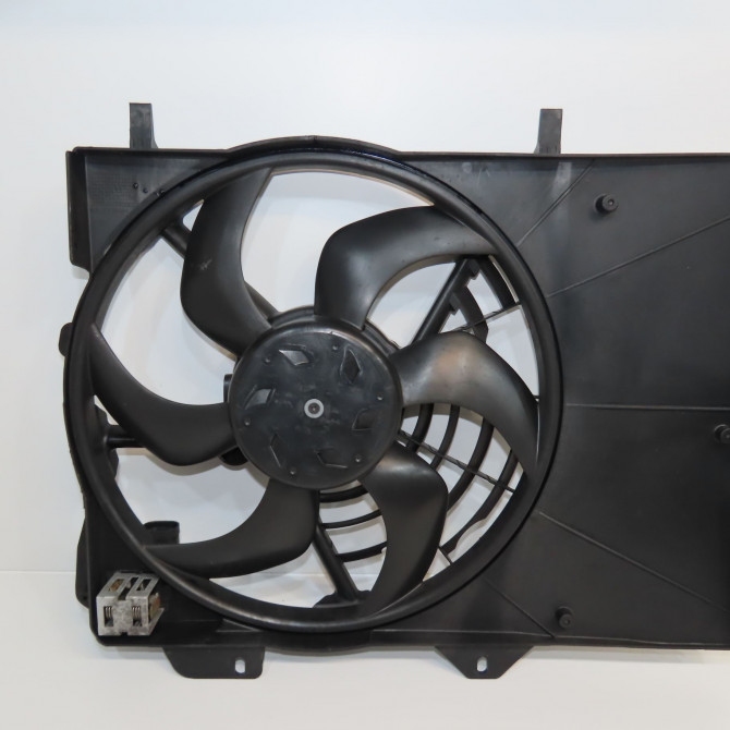 Ventilateur de refroidissement occasion CITROEN C3 PICASSO 9801666680 1