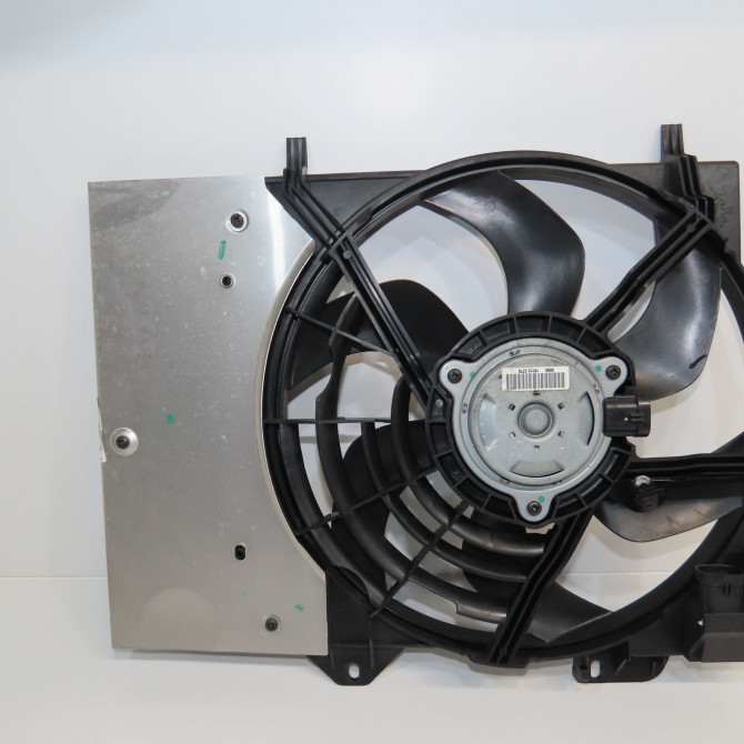 Ventilateur de refroidissement occasion CITROEN C3 PICASSO 9801666680 3