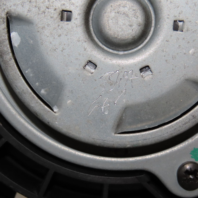 Ventilateur de refroidissement occasion CITROEN C3 PICASSO 9801666680 7