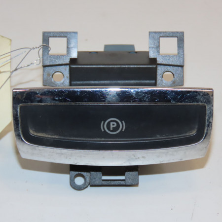 Interrupteur commande de frein a main occasion CITROEN C5 II Phase 1 04-1995->04-1999 2.0 HDI 140ch 470705