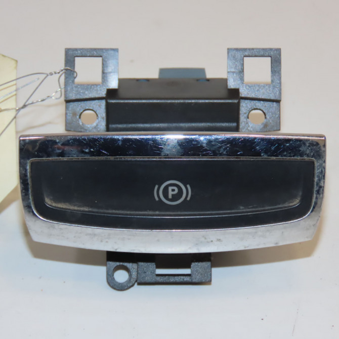 Interrupteur commande de frein a main occasion CITROEN C5 II Phase 1 04-1995->04-1999 2.0 HDI 140ch 470705 1