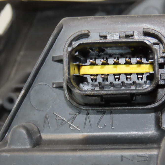 Phare gauche occasion PEUGEOT 3008 I Phase 1 04-2009->12-2013 1.6 HDI 110ch 6208N9 3